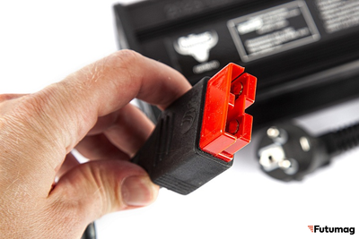 Зарядное устройство интеллектуальное для LiFePo4 аккумуляторов 24V50AH (20А) Anderson