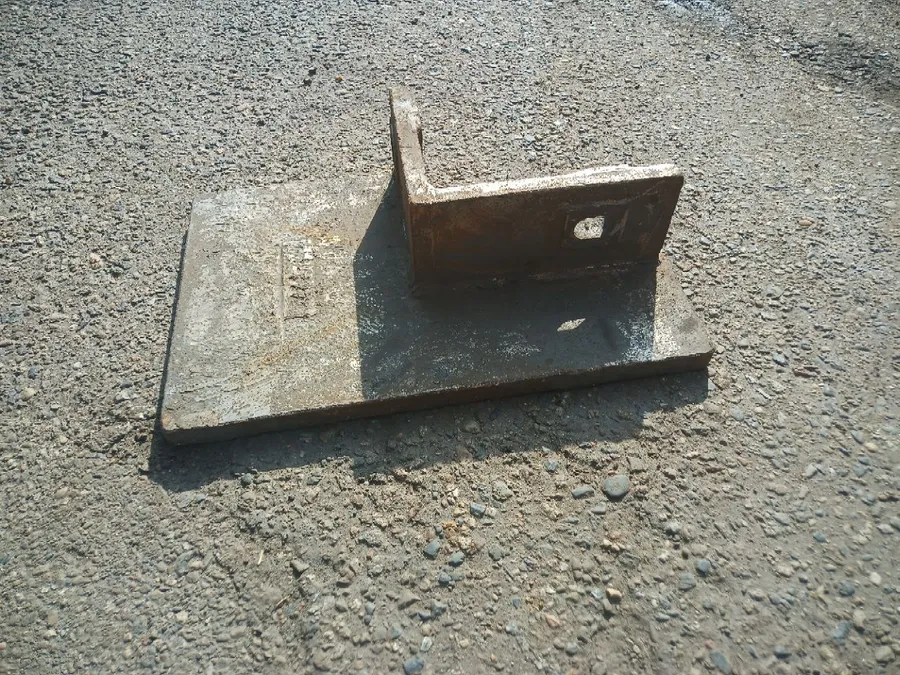 Плита бортовая 43.006.00