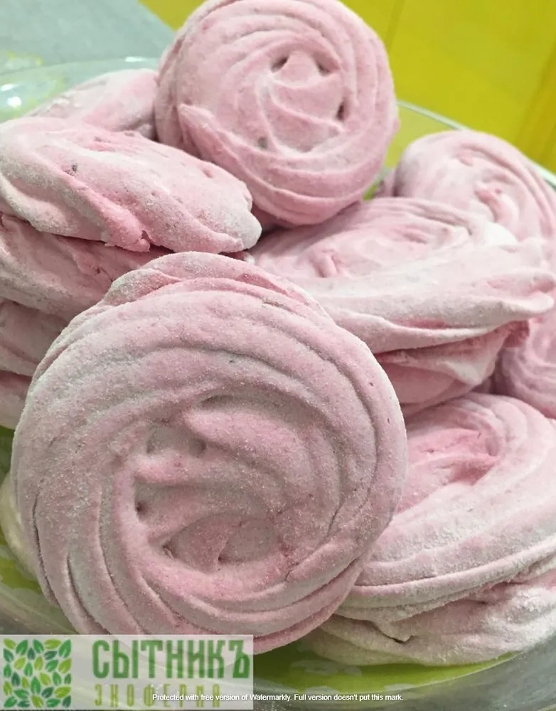 Зефир из ягод черной смородины