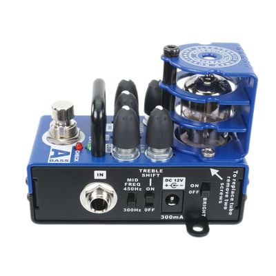 AMT Bricks A-Bass - одноканальный ламповый гитарный преамп (эмуляция Alembic) [без БП]