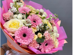 Букет с герберами "Красивый"