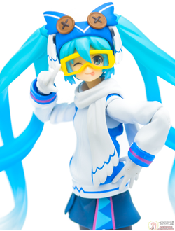 Фигурка фигма Мику Хацунэ (figma Hatsune Miku Snow 2016, Snow Owl ver.)