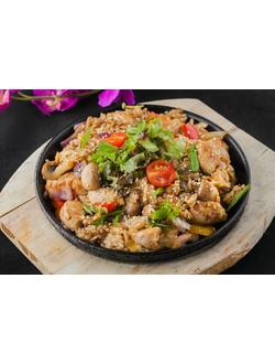 Тепаньяки с курицей (370 г)