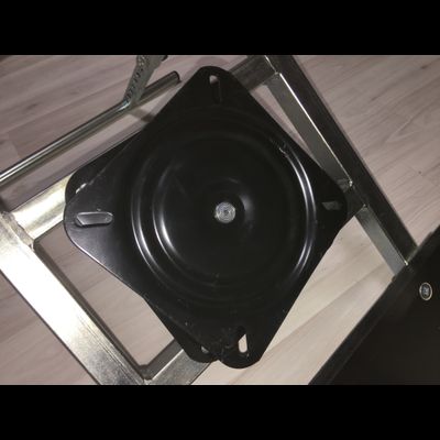 Стойка кресла в лодку на ликтрос с малой поворотной платформой