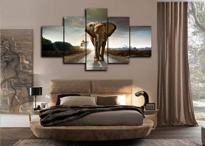 Модульная картина "Слон на тропе"