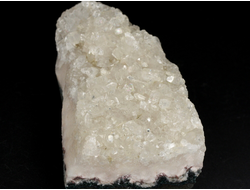 Апофиллит, кристаллы на породе, Индия (70*45*30 мм, 148 г) №29838