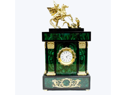 Часы из камня