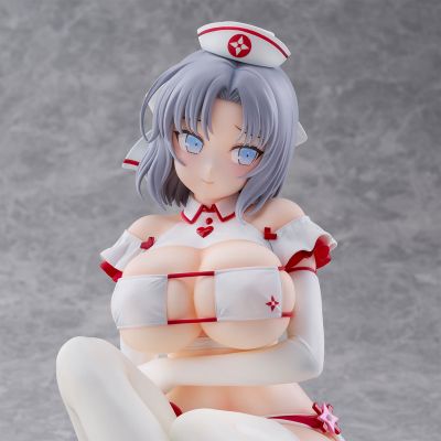 Фигурка 1/4 Юми (Yumi Sexy Nurse ver.)