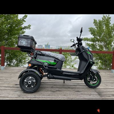 Электроскутер трехколесный электротрицикл MAIKOLIN G18