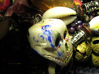 Подвеска "Мексиканский череп" - необычное украшение к Хэллоуину