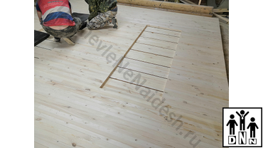 помост соревновательный 4 x 4 x 0,12 на трубах