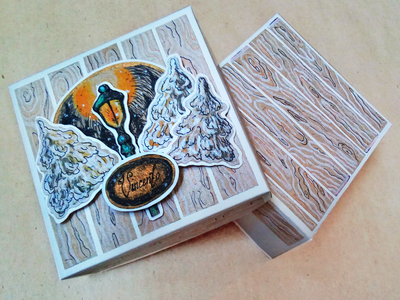 Подарочная коробочка под колье в стиле украшения