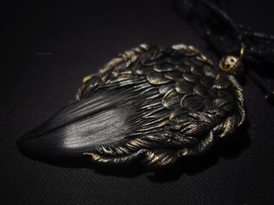 Плетёное колье с подвеской в готическом стиле "Талисман Ворона"