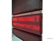 Световое табло "КРАН РАБОАТЕТ ЭЛЕКТРОМАГНИТОМ" 370*1010мм