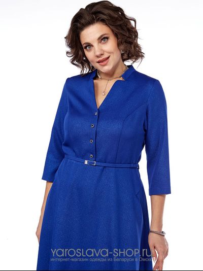 Женское платье А-силуэта насыщенного синего цвета