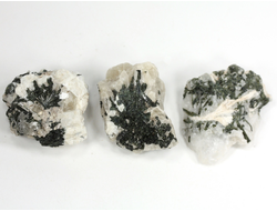 Турмалин зеленый на кварце, в ассортименте, Бразилия (40*42*25 мм, 35 г) №36198