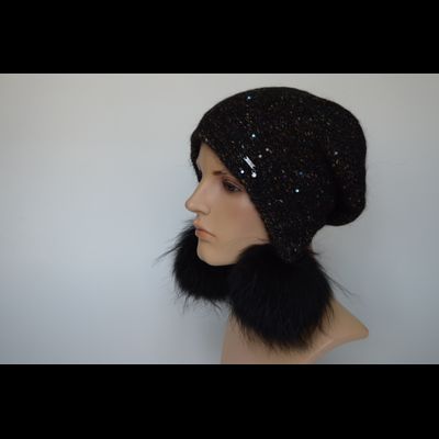 Шапка Vizio 1010 PP 66 ушанка черная с помпонами