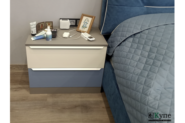 023 Тумба прикроватная с двумя выдвижными ящиками