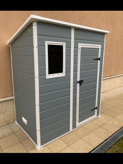 Сарай "Манор Пент 6x4" (размеры 175 x 103 см)