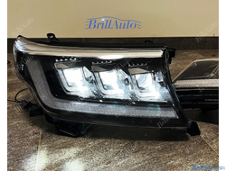 Фары Toyota Land Cruiser 200 в стиле 300 LED, бегающие