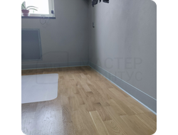 Плинтус ХДФ Dollken S100 100мм Х 2,575 м 1012/1202 Светло-серый в интерьере 7