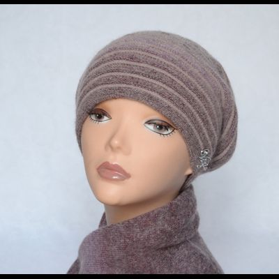 Сиреневый берет в полоску и шарф Vizio Италия 5302