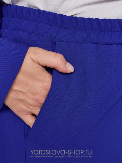 Стильный 2-х предметный костюм в синем цвете