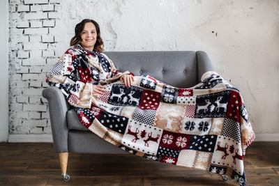 Плед с рукавами "Зимние узоры" из микрофибры (велсофта)