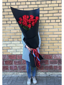 25 эквадорских роз "Black"