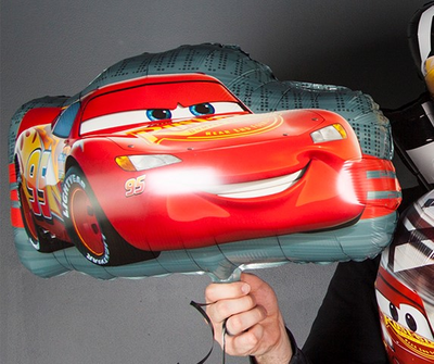 Красная машина