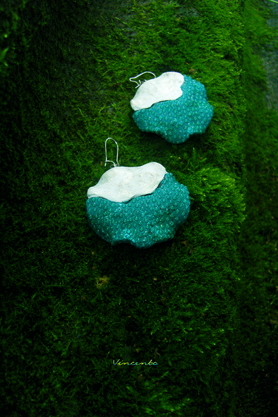 Сказки братьев Гримм. Круглые серьги в стиле фэнтези из коллекции волшебных украшений Винсенто