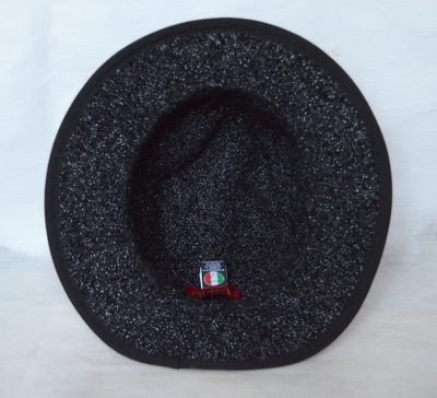 Шляпа с вязаной подкладкой фетровая