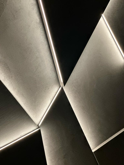 Световая 3D панель из МДФ "Magma" с покрытием "микроцемент" (крупный план)