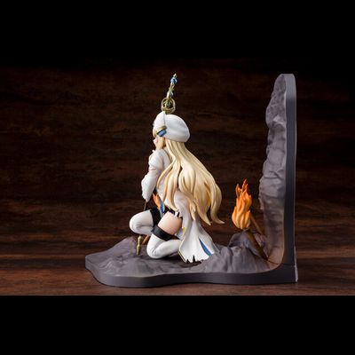 Фигурка 1/6 Жрица (Onna Shinkan Hakoiri Musume)