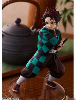 Фигурка Тандзиро Камадо (Kamado Tanjirou Pop Up Parade)