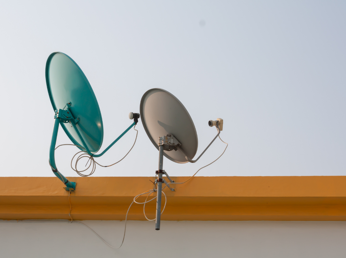 Опора "Уголок" на стену для крепления спутниковой антенны VSAT 1,2 м ...