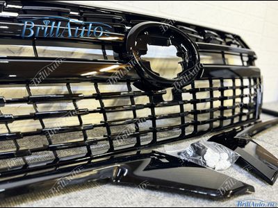 Решетка Toyota Land Cruiser 200 LOUNGE 21 черная АНТИХРОМ