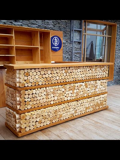 барная стойка из спилов дерева