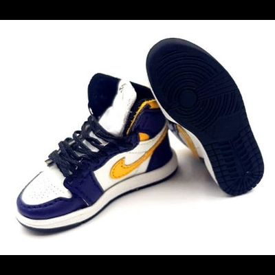 Кеды желтые 1/6 (OS06B) ONESIX-VERSE TOYS