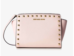 Сумка Michael Kors Selma Studded Messenger розовая