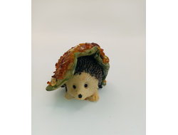 Ёж с листиком