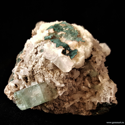 Апофиллит, кристаллы со следами растворения и стильбит на породе 75*60*40мм.