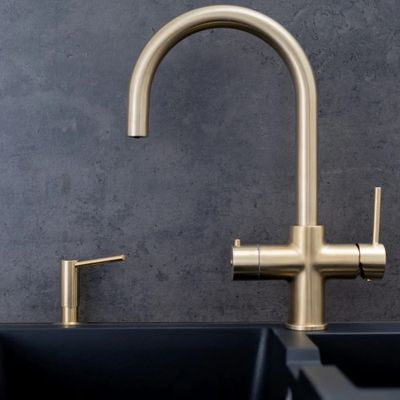 Система мгновенного кипячения воды 4в1 AQUAHOT MILAN LG (светлое золото)