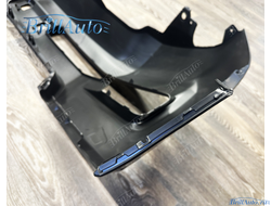 Передний бампер Toyota Land Cruiser 200 16-23 под окрас