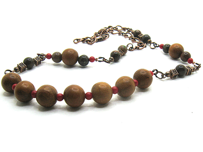 "Осень". Длинные бусы (60см) с кораллом и яшмой в стиле бохо-шик