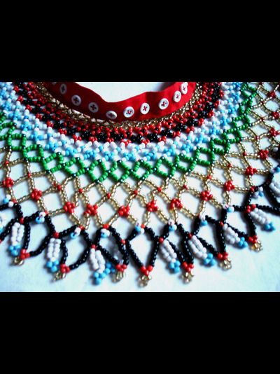 Украшение из бисера "Ожерелок"