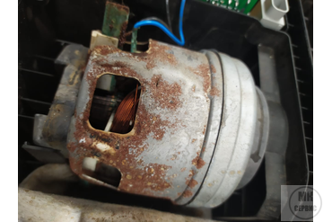 Подгоревший ламель на коллекторе якоря электродвигателя