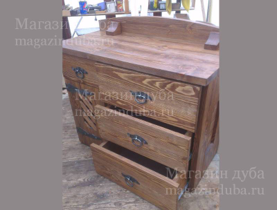 Комод из состаренной сосны