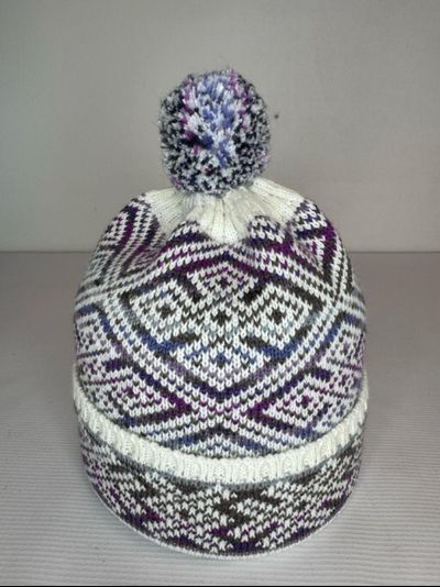 Шапочка &quot;Корт Лов&quot;, белое сияние