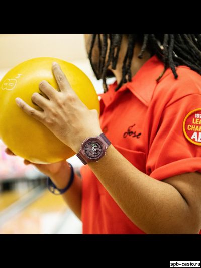 Часы Casio G-Shock GM-2100MF-5A